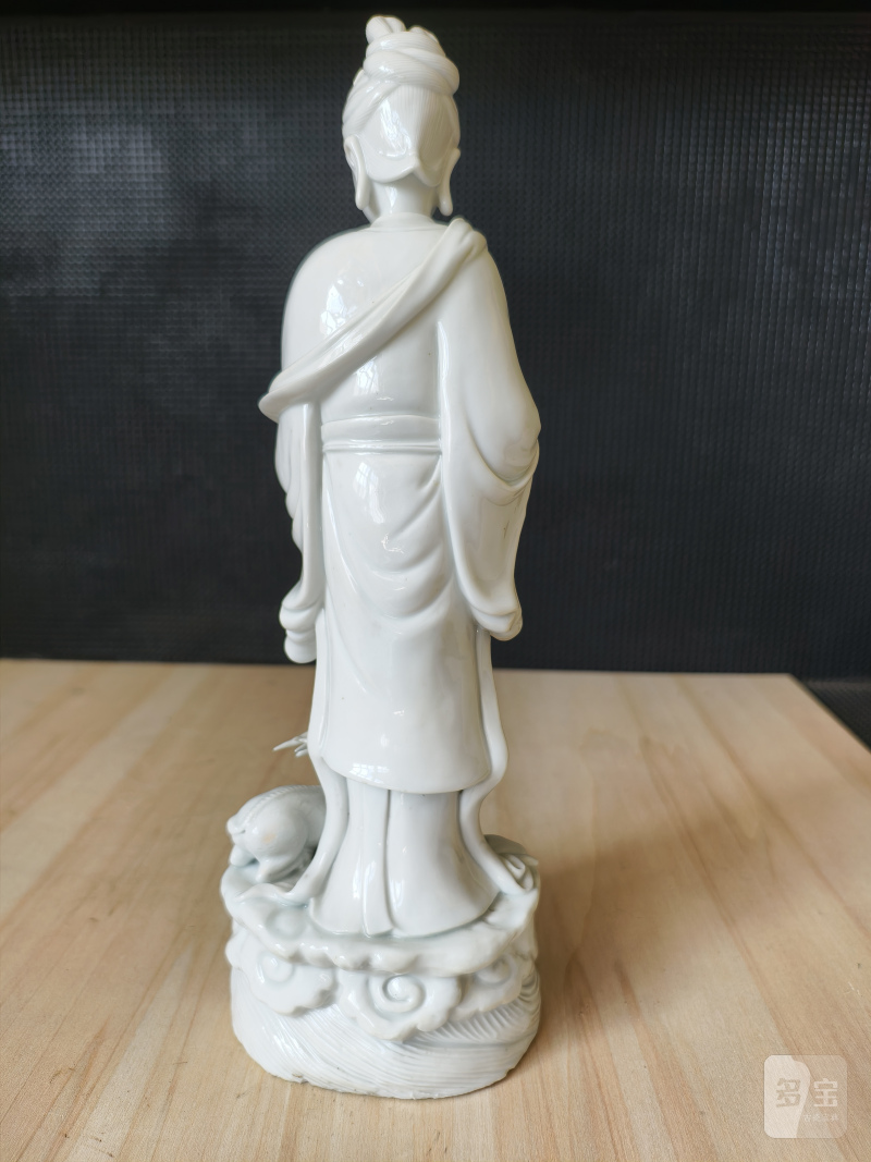 A Dehua figurine of an immortal with a deer and a jug - 图8